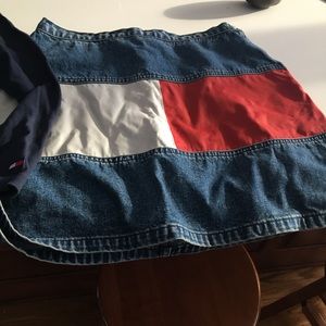 tommy jean skirt